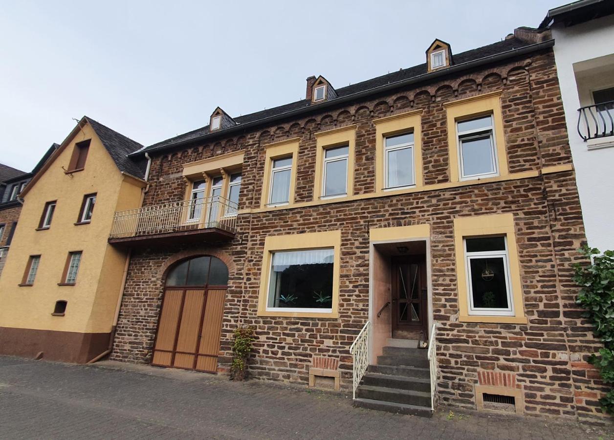 Ferienhaus im Moseltal Bruttig-Fankel Exterior foto